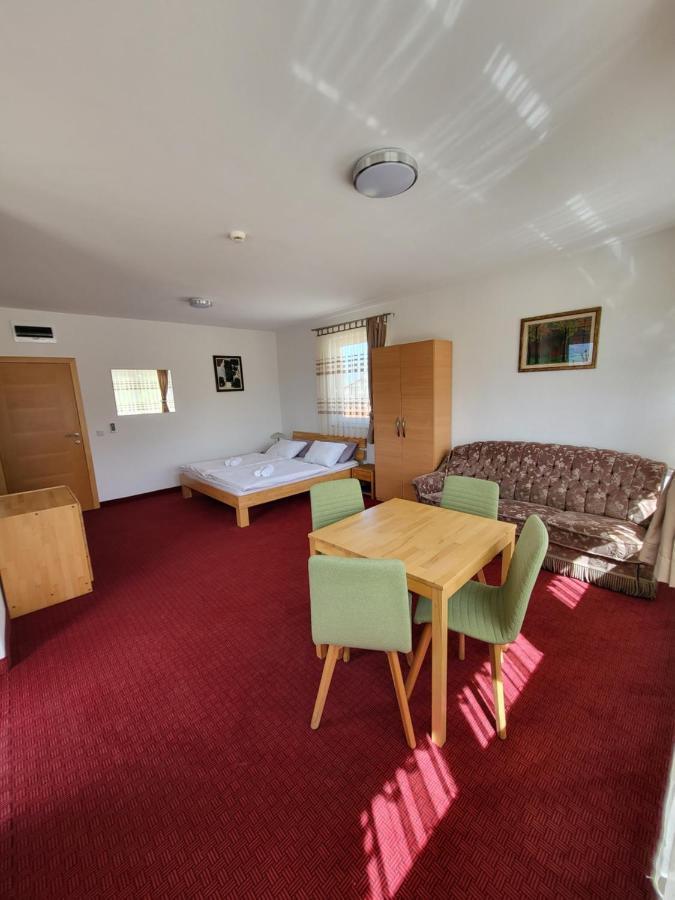 Nihad B&B Visoko Eksteriør bilde